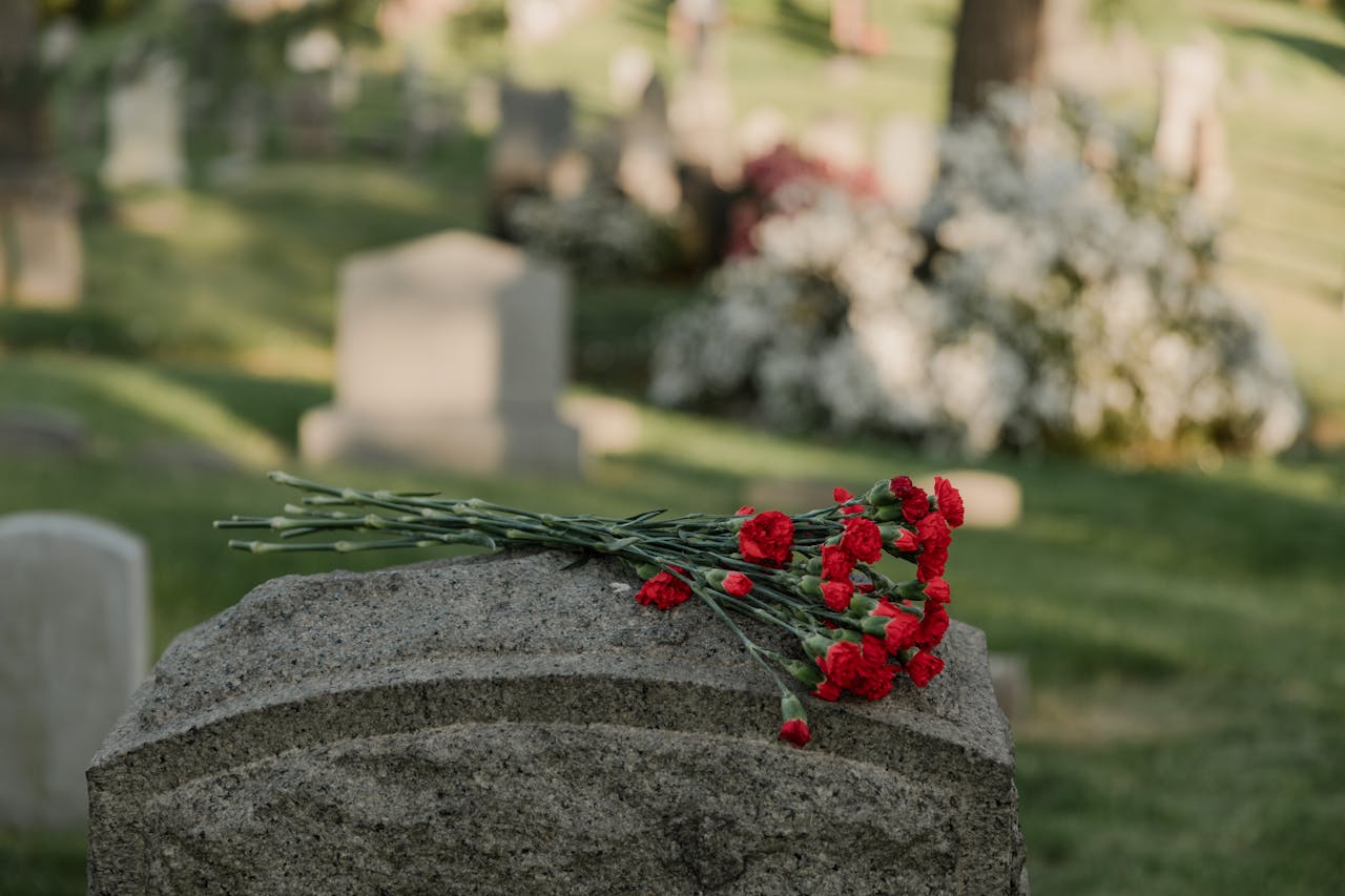 Widow’s and widower’s pensions: historic reform looms in Switzerland